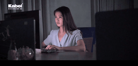 不负韶华，扬帆追梦，追寻自己的闪光点——卡百利“丝绸幻彩”系列